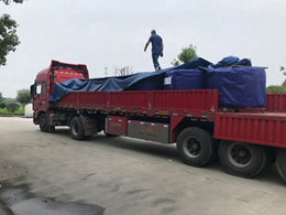 俄罗斯发电厂泄漏2万吨燃油，我公司紧急运输18000米聚氨酯输油软管驰援俄罗斯
